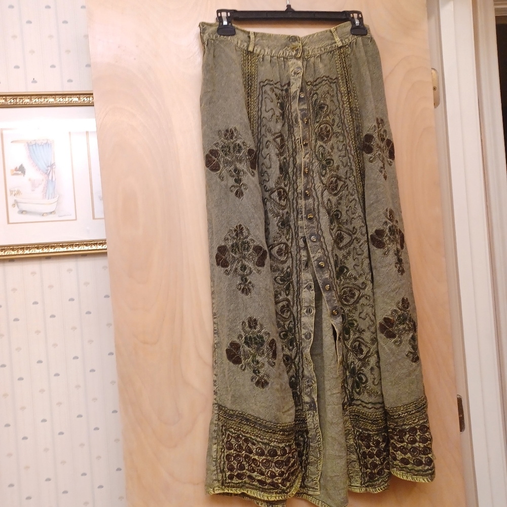 Green Olive Indian embroidered Boho witchycore fairy Button Skirt S